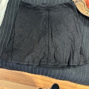 Toad&Co Charcoal Skort